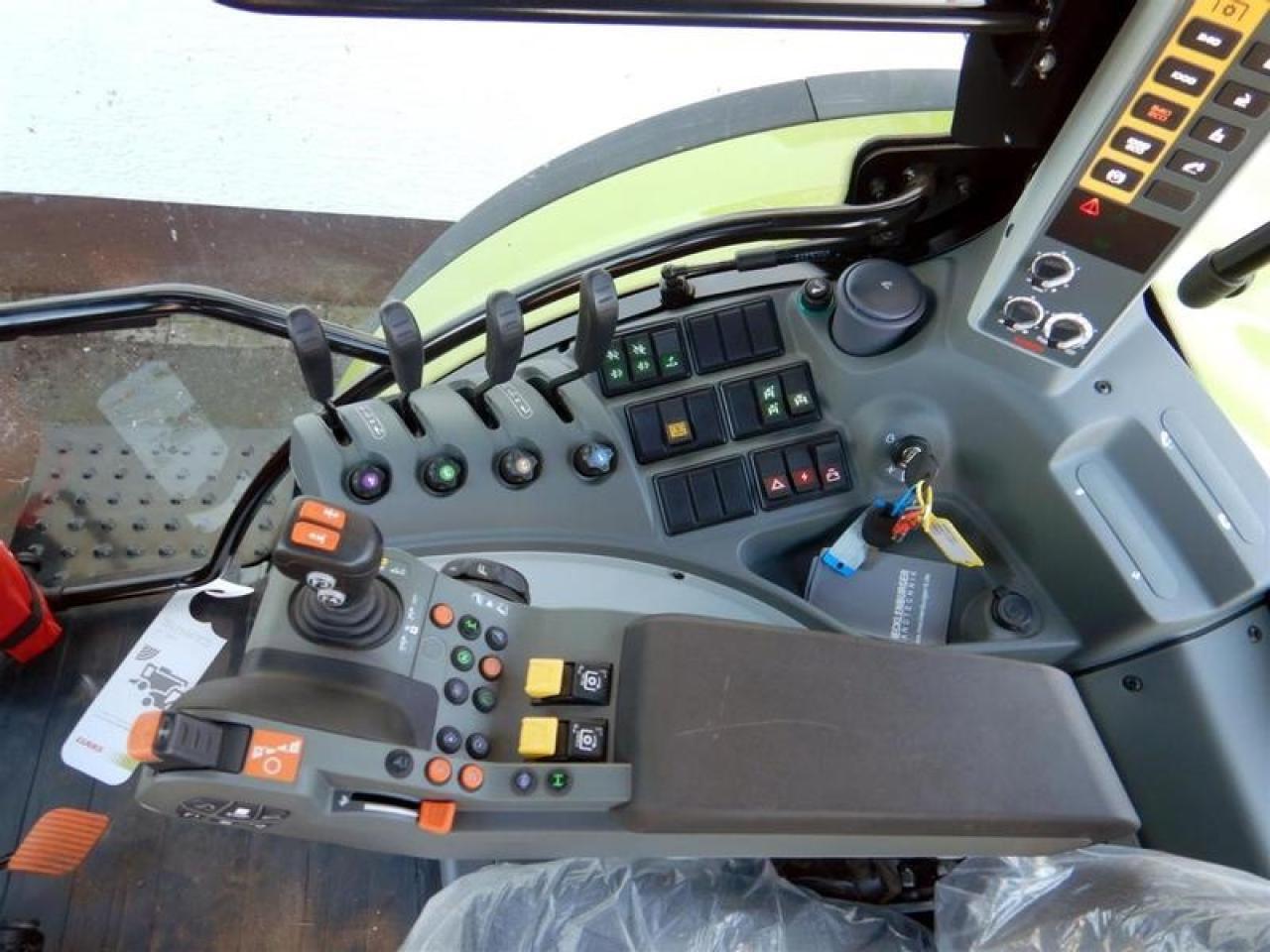 Tractor CLAAS arion 510 cis v: afbeelding 6
