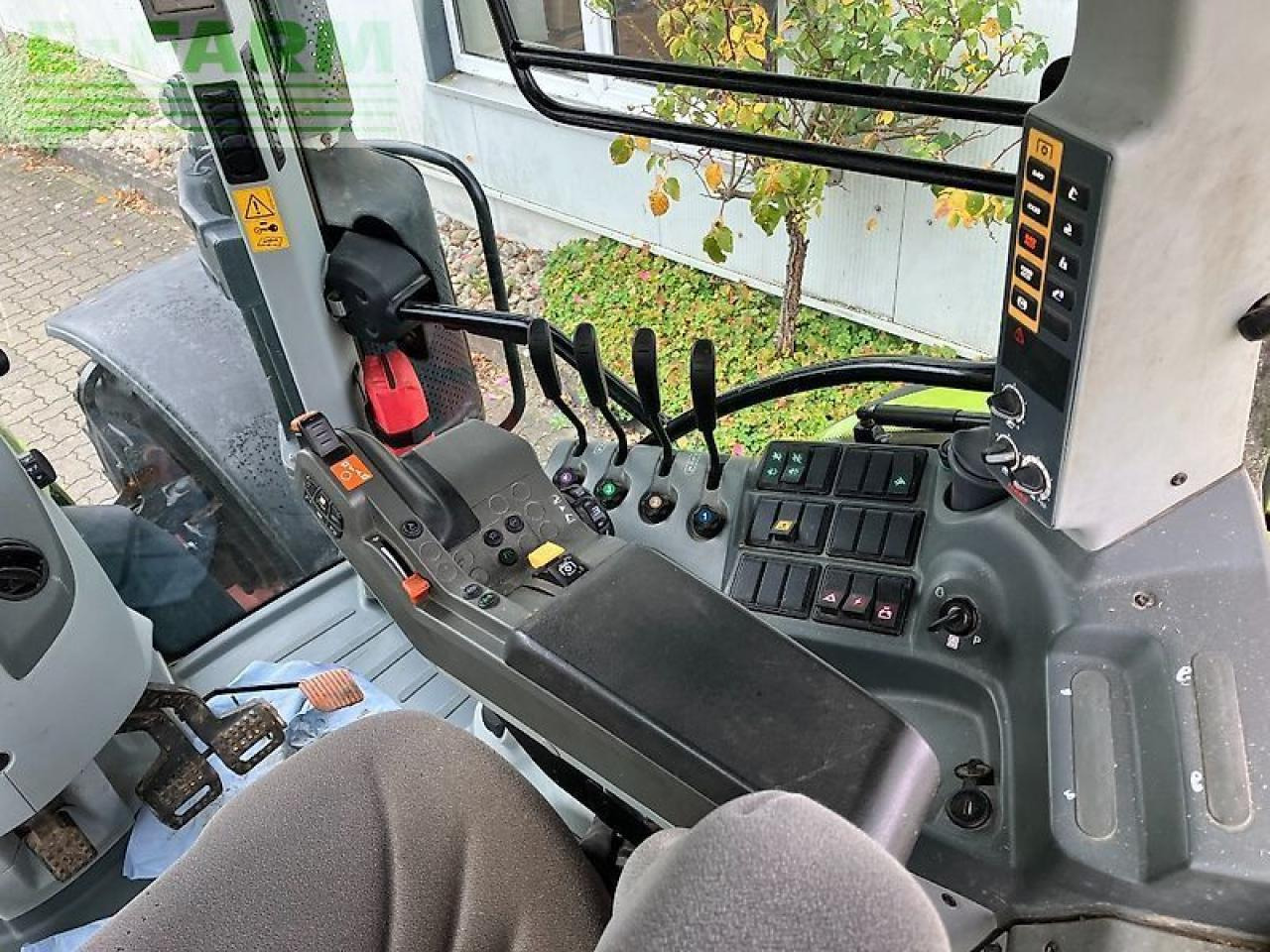 Tractor CLAAS arion 510 hexashift cis HEXASHIFT CIS: afbeelding 13 Tractor CLAAS arion 510 hexashift cis HEXASHIFT CIS: afbeelding 13