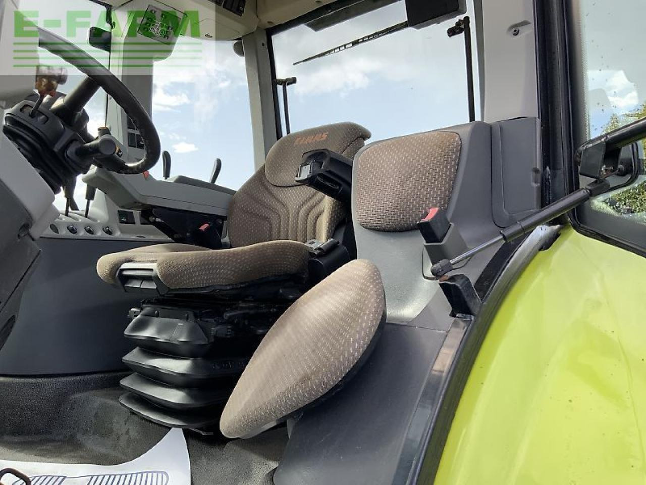 Tractor CLAAS arion 520 tractor (st23446): afbeelding 18 Tractor CLAAS arion 520 tractor (st23446): afbeelding 18