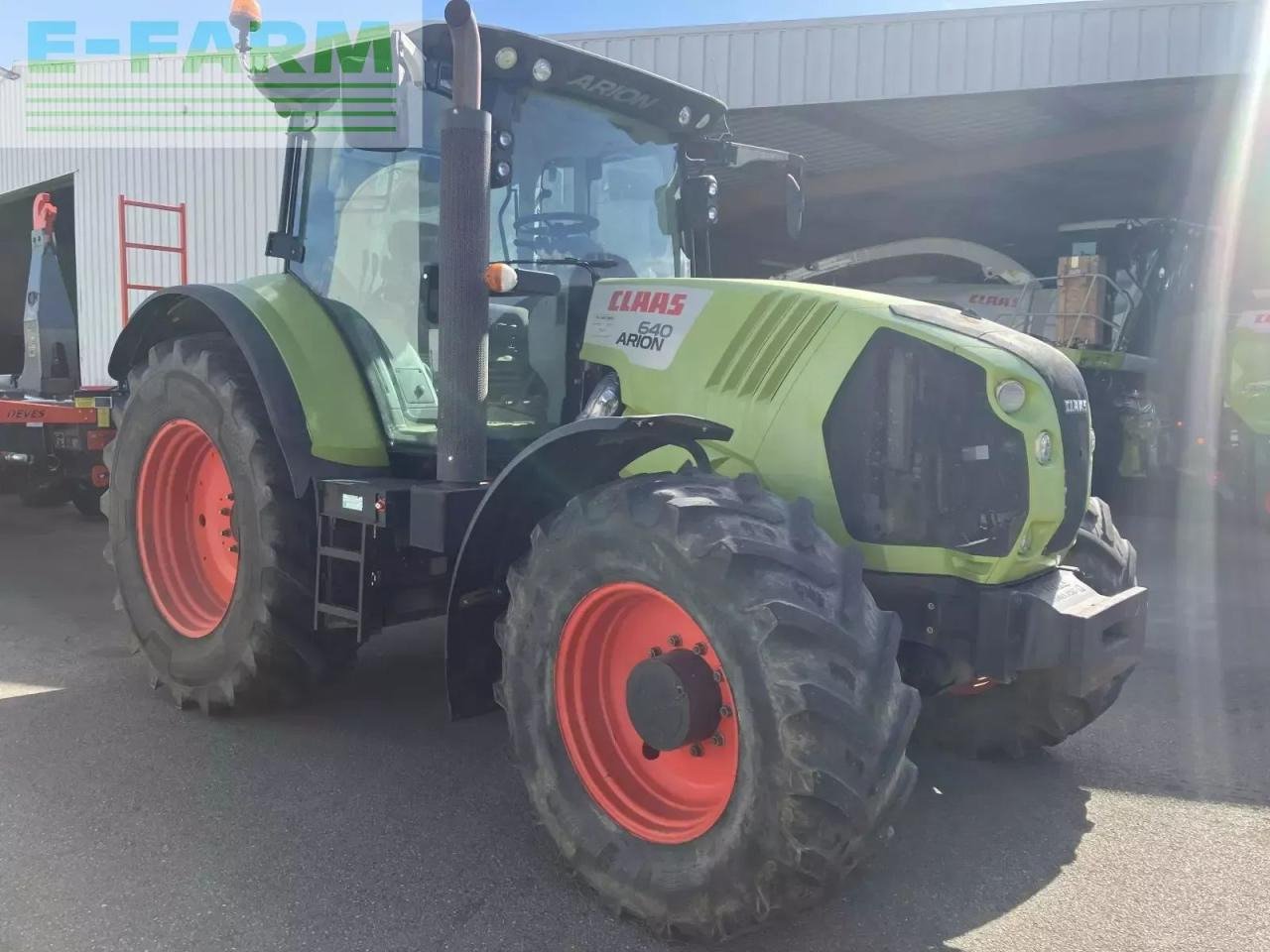 CLAAS arion 640 t4i cis CIS - Tractor: afbeelding 4 CLAAS arion 640 t4i cis CIS - Tractor: afbeelding 4