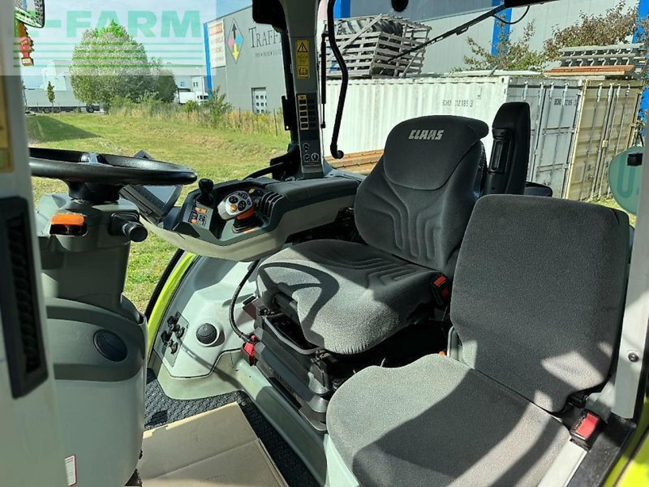 Tractor CLAAS arion 650: afbeelding 10