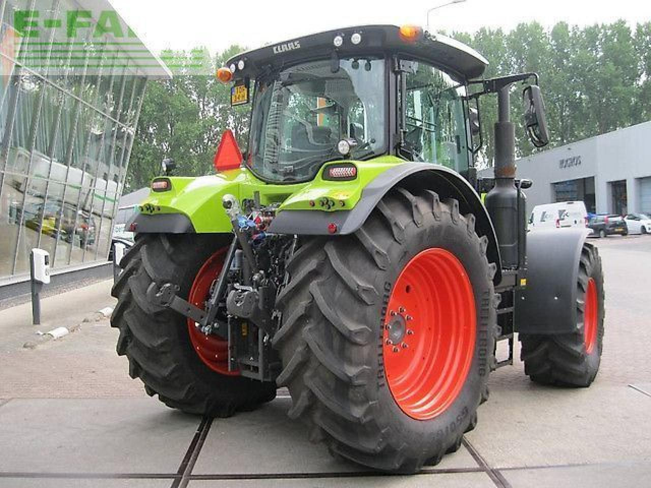 CLAAS arion 660 cmatic - Tractor: afbeelding 5 CLAAS arion 660 cmatic - Tractor: afbeelding 5