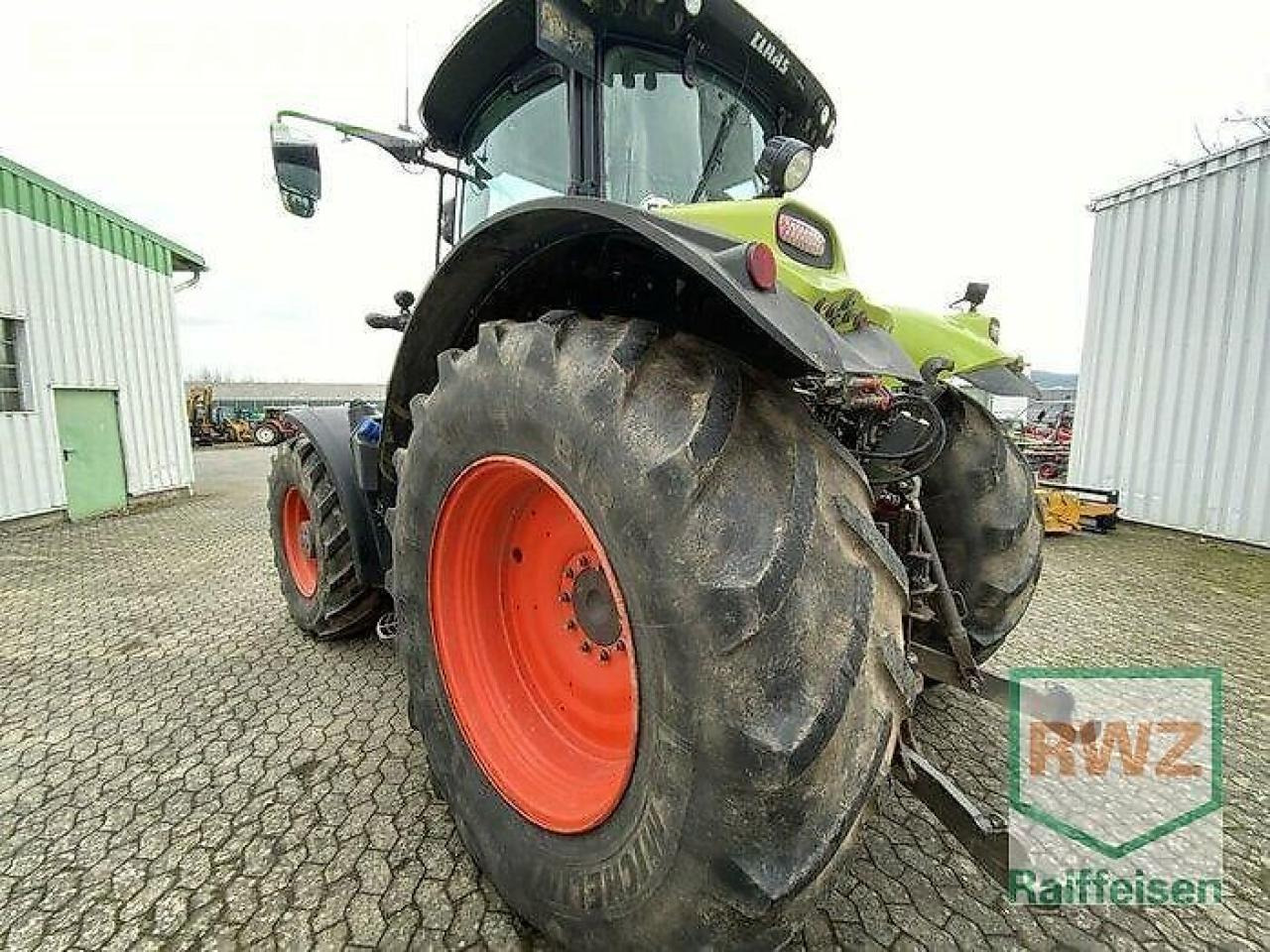 CLAAS axion 870 cmatic CMATIC - Tractor: afbeelding 5 CLAAS axion 870 cmatic CMATIC - Tractor: afbeelding 5