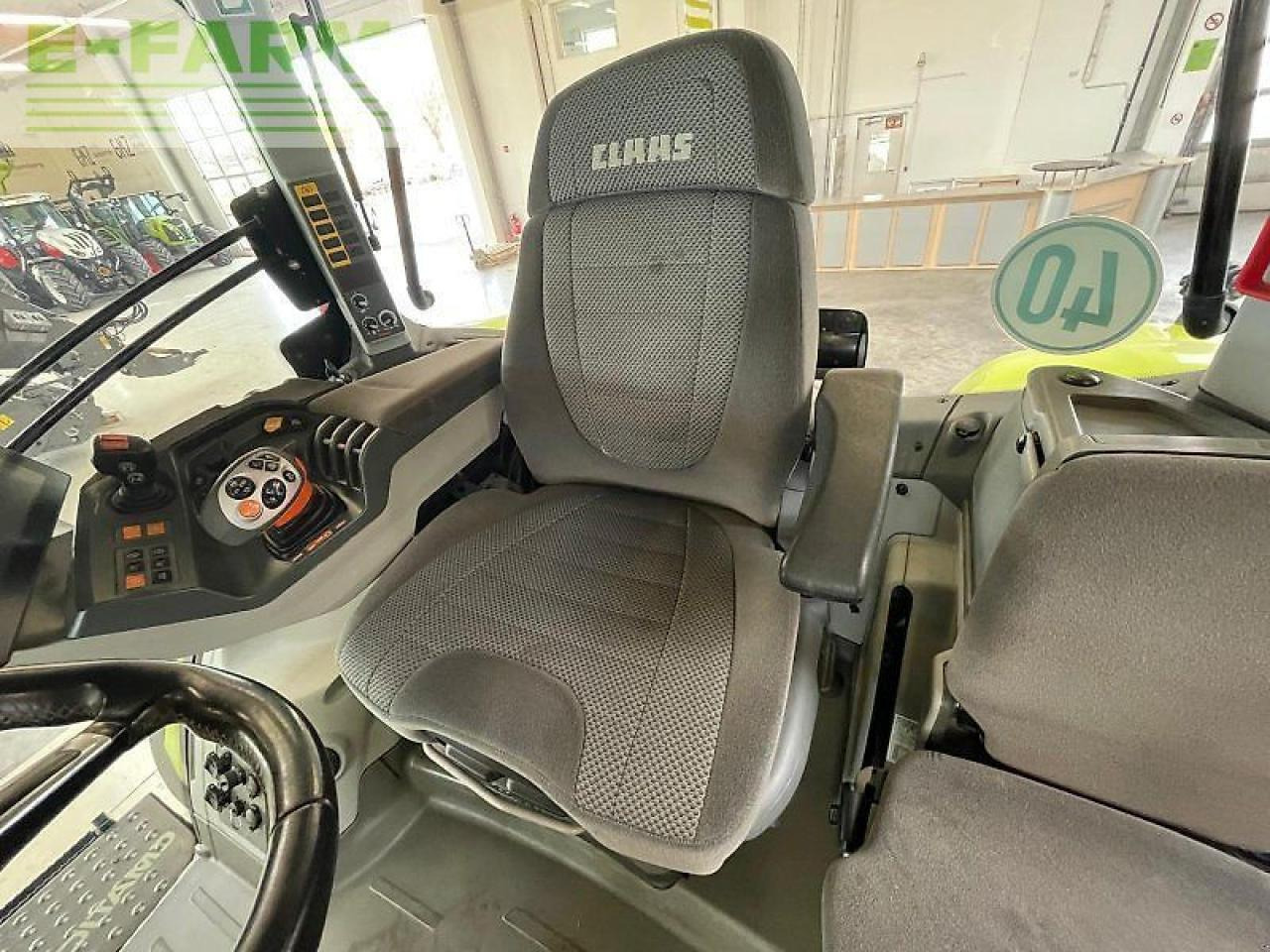 Tractor CLAAS axion 870 cmatic cebis CMATIC CEBIS: afbeelding 9 Tractor CLAAS axion 870 cmatic cebis CMATIC CEBIS: afbeelding 9