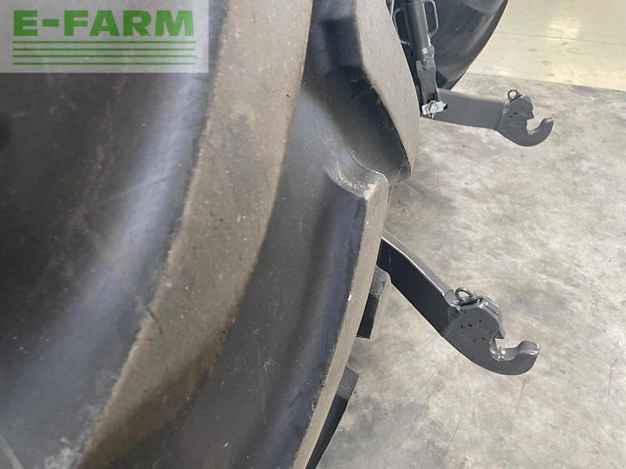 Tractor CLAAS axion 870 cmatic cebis CMATIC CEBIS: afbeelding 25 Tractor CLAAS axion 870 cmatic cebis CMATIC CEBIS: afbeelding 25