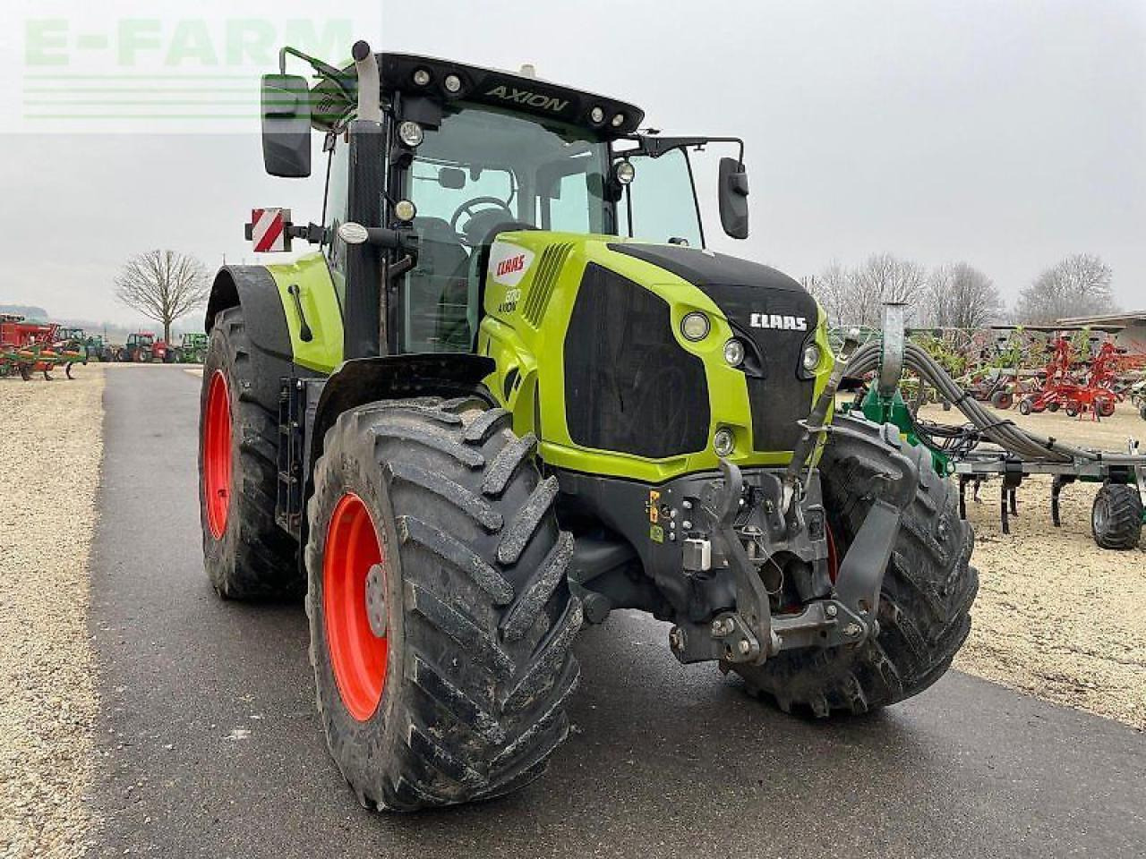 CLAAS axion 870 cmatic cebis CMATIC CEBIS - Tractor: afbeelding 1 CLAAS axion 870 cmatic cebis CMATIC CEBIS - Tractor: afbeelding 1