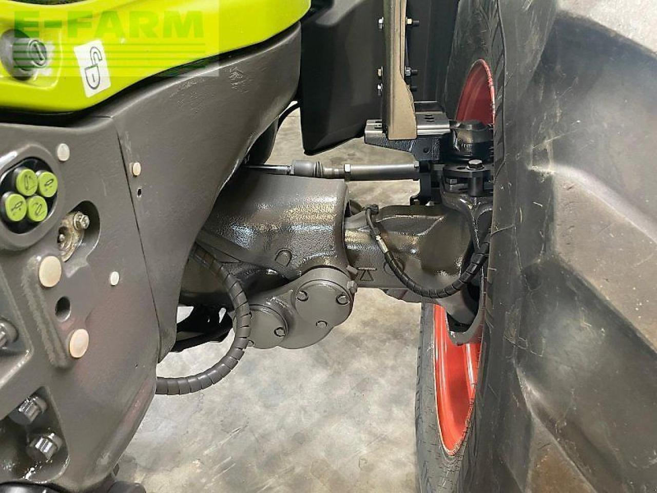 Tractor CLAAS axion 870 cmatic cebis CMATIC CEBIS: afbeelding 16 Tractor CLAAS axion 870 cmatic cebis CMATIC CEBIS: afbeelding 16