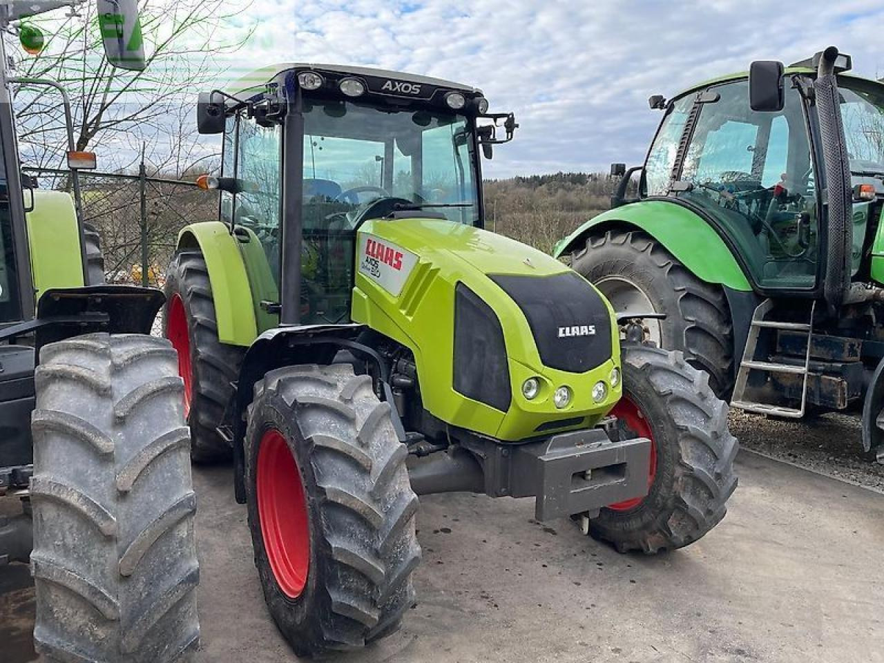 CLAAS axos 310 cl mit wendegetriebe + klima CL - Tractor: afbeelding 2 CLAAS axos 310 cl mit wendegetriebe + klima CL - Tractor: afbeelding 2