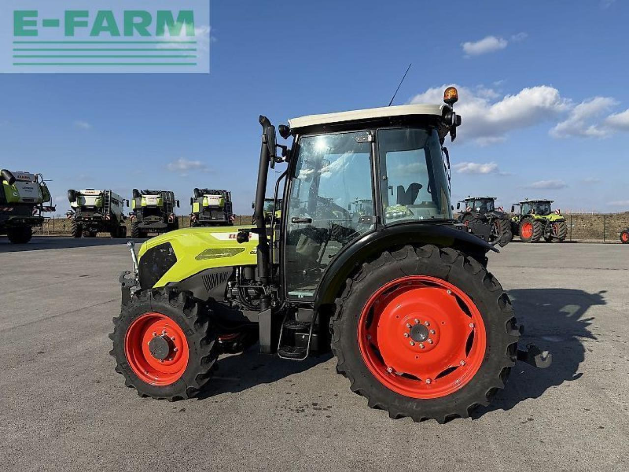 CLAAS elios 320 - Tractor: afbeelding 4 CLAAS elios 320 - Tractor: afbeelding 4