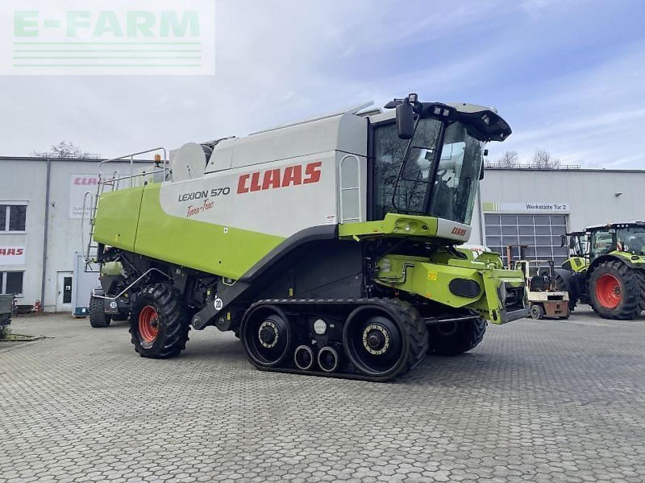 CLAAS lexion 570 tt mit v900+tw - Maaidorser: afbeelding 1 CLAAS lexion 570 tt mit v900+tw - Maaidorser: afbeelding 1