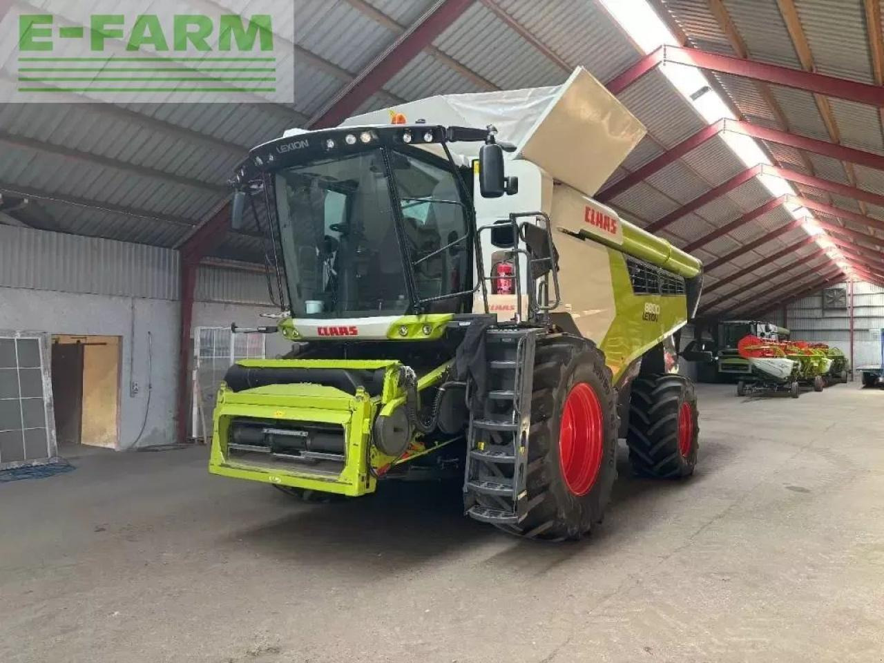 CLAAS lexion 8800 4wd - Maaidorser: afbeelding 1 CLAAS lexion 8800 4wd - Maaidorser: afbeelding 1