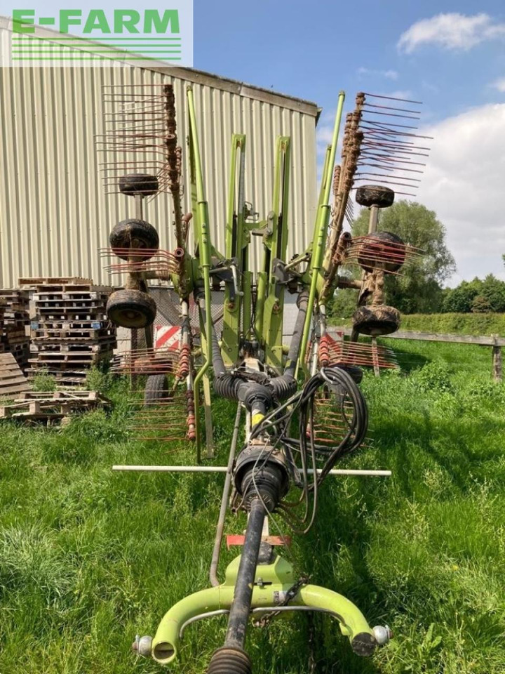 CLAAS liner 2800 - Hooischudder: afbeelding 5 CLAAS liner 2800 - Hooischudder: afbeelding 5
