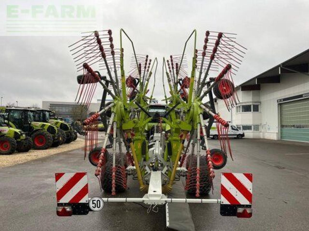 CLAAS liner 3600 - Hooischudder: afbeelding 4 CLAAS liner 3600 - Hooischudder: afbeelding 4