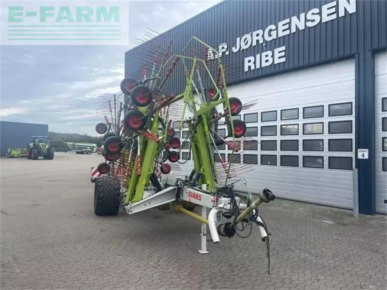 CLAAS liner 3600 - Hooischudder: afbeelding 5 CLAAS liner 3600 - Hooischudder: afbeelding 5