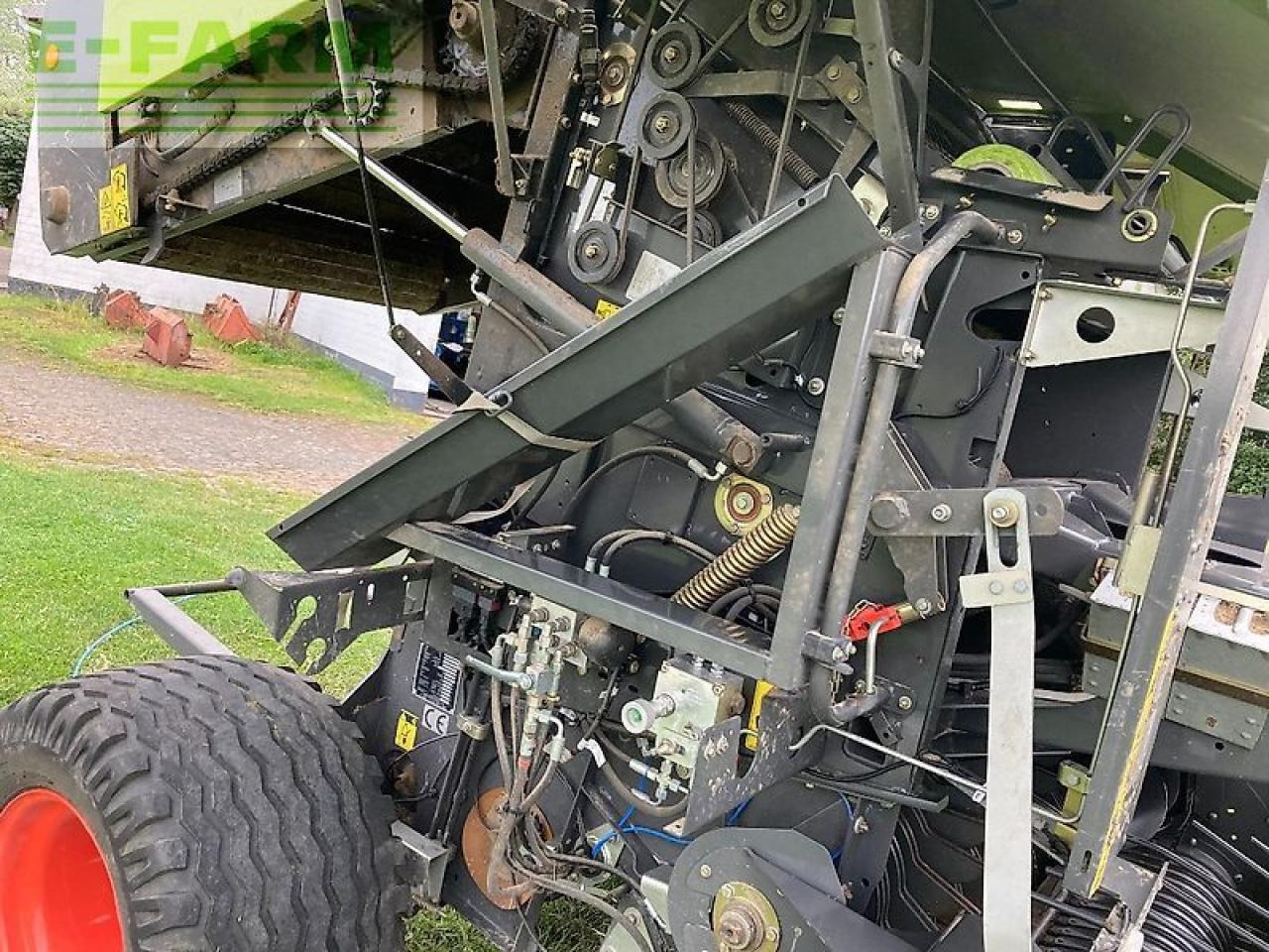 CLAAS rollant 374 rc pro - Vierkante balenpers: afbeelding 3 CLAAS rollant 374 rc pro - Vierkante balenpers: afbeelding 3