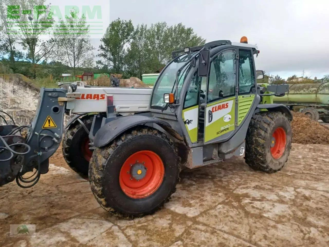 CLAAS scorpion 9040 varipower - Verreiker: afbeelding 1 CLAAS scorpion 9040 varipower - Verreiker: afbeelding 1
