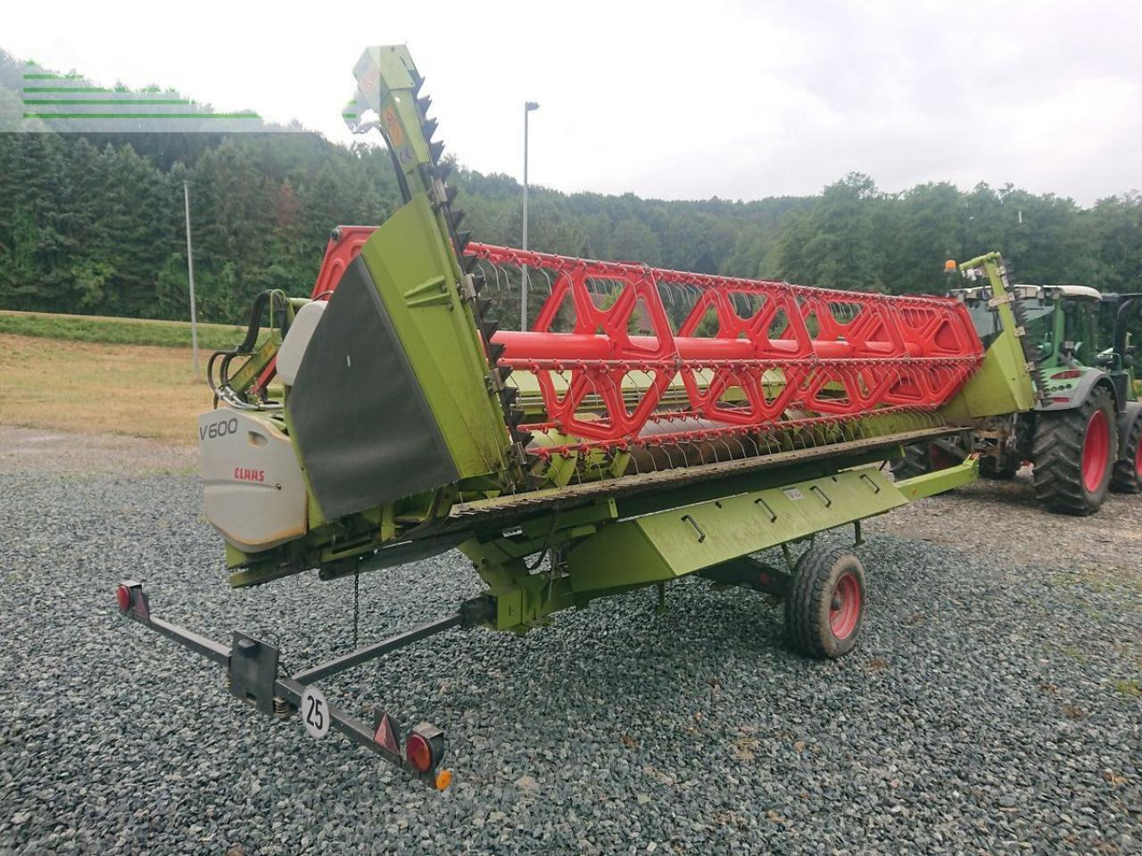 CLAAS v600 vario + raps - Graanmaaibord: afbeelding 3 CLAAS v600 vario + raps - Graanmaaibord: afbeelding 3