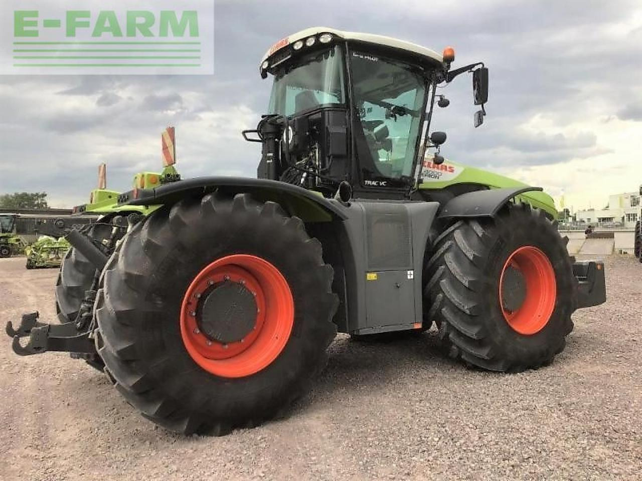 CLAAS xerion 4000 trac vc TRAC VC - Tractor: afbeelding 4 CLAAS xerion 4000 trac vc TRAC VC - Tractor: afbeelding 4