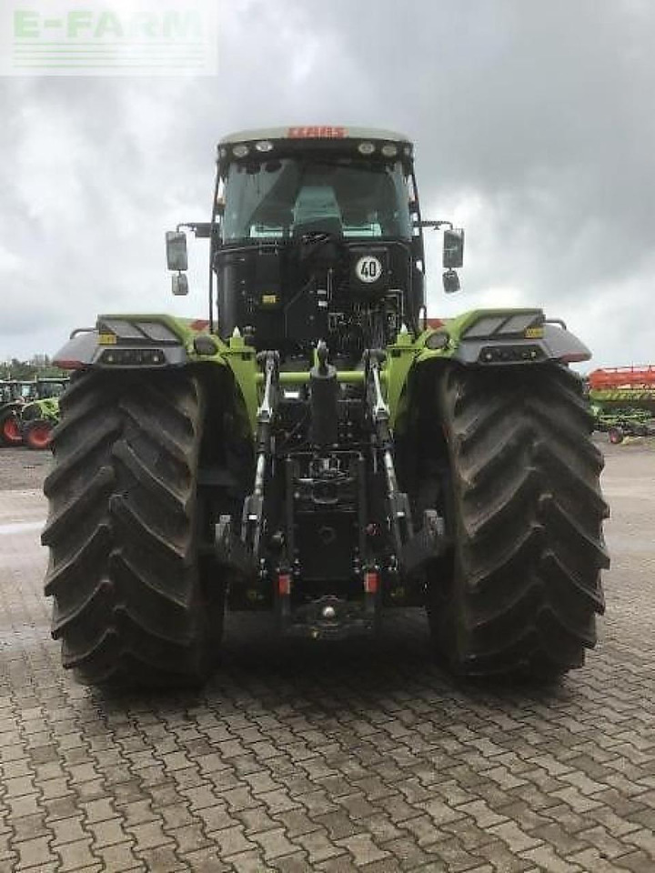 CLAAS xerion 4200 trac vc TRAC VC - Tractor: afbeelding 5 CLAAS xerion 4200 trac vc TRAC VC - Tractor: afbeelding 5