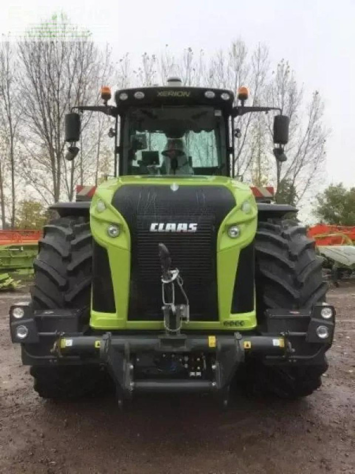 CLAAS xerion 4200 trac vc TRAC VC - Tractor: afbeelding 3 CLAAS xerion 4200 trac vc TRAC VC - Tractor: afbeelding 3