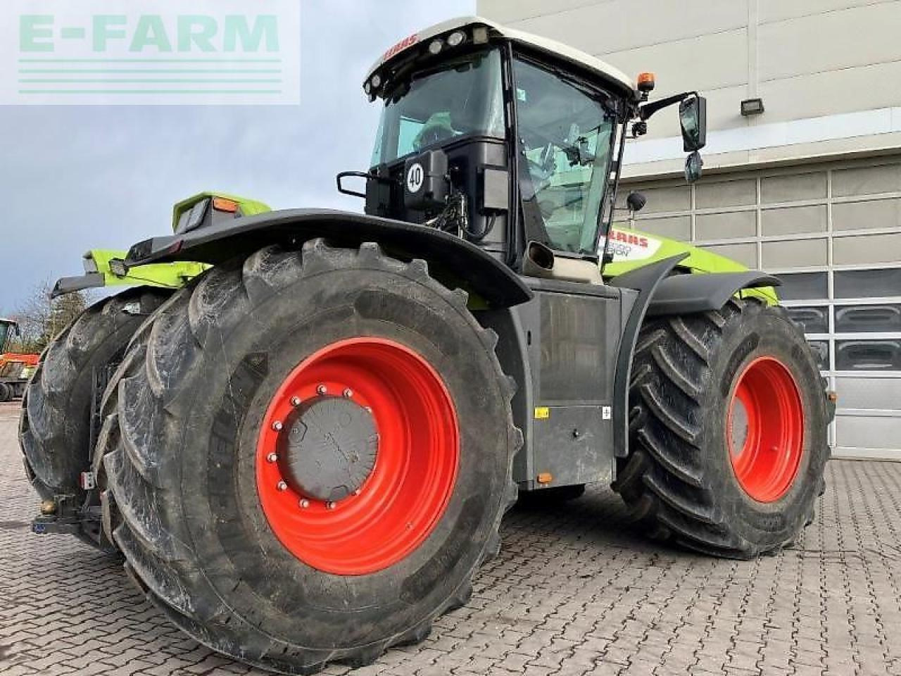 CLAAS xerion 5000 trac - Tractor: afbeelding 4 CLAAS xerion 5000 trac - Tractor: afbeelding 4