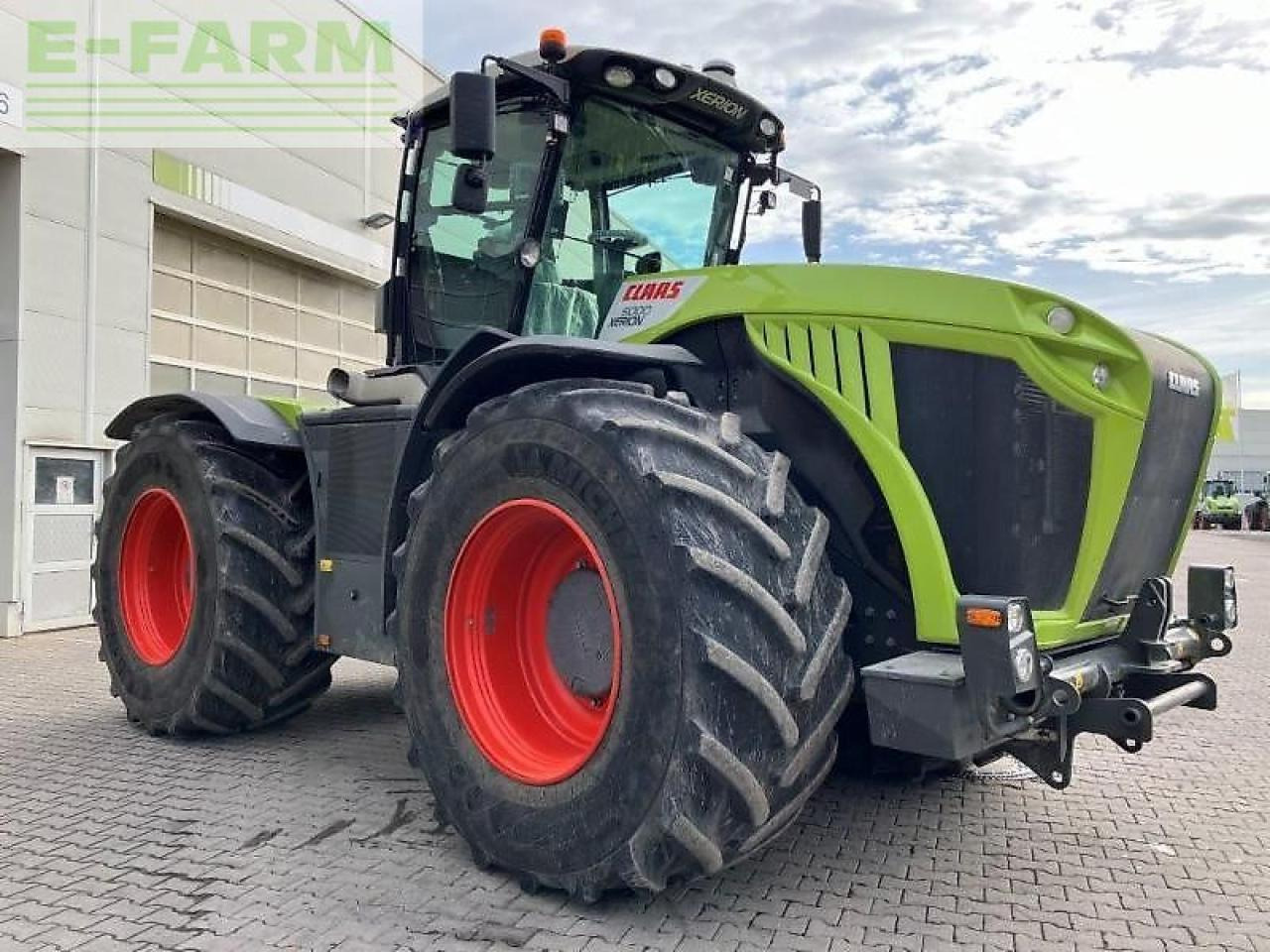 CLAAS xerion 5000 trac - Tractor: afbeelding 3 CLAAS xerion 5000 trac - Tractor: afbeelding 3