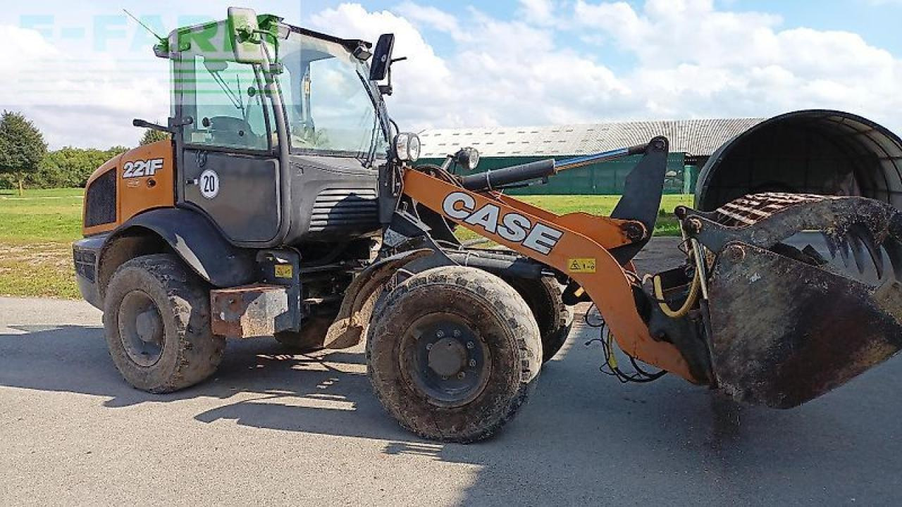 Case-IH 221 f - Minigraafmachine: afbeelding 2 Case-IH 221 f - Minigraafmachine: afbeelding 2