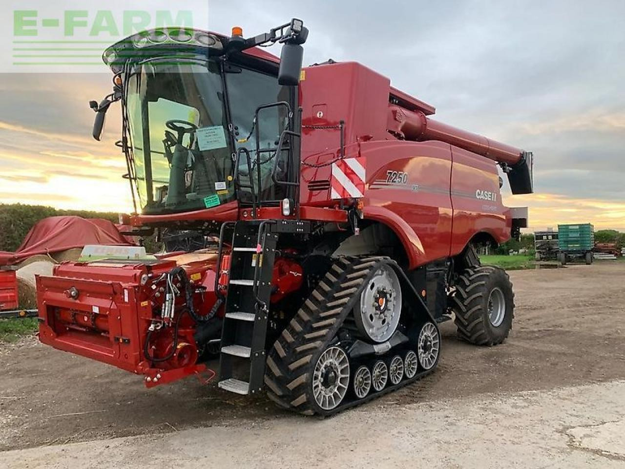 Case-IH 7250 mit flexschneidwerk soja 9m 4 wd (allrad)3,49m aussenbreite - Maaidorser: afbeelding 1 Case-IH 7250 mit flexschneidwerk soja 9m 4 wd (allrad)3,49m aussenbreite - Maaidorser: afbeelding 1