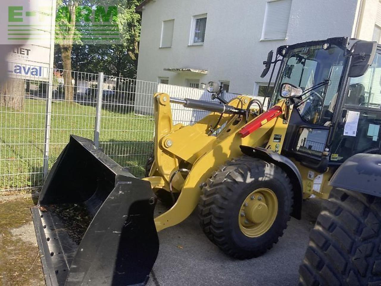 Caterpillar cat 906-14 - Minigraafmachine: afbeelding 1 Caterpillar cat 906-14 - Minigraafmachine: afbeelding 1