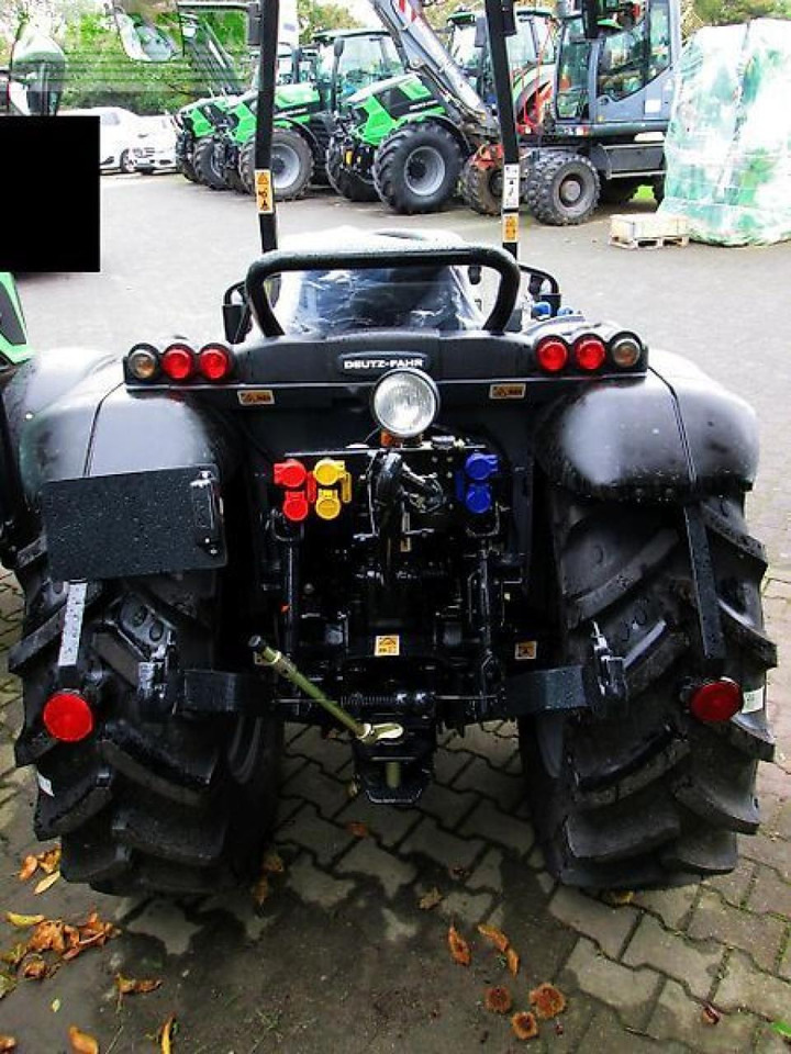 Deutz-Fahr 3050 - Tractor: afbeelding 4 Deutz-Fahr 3050 - Tractor: afbeelding 4
