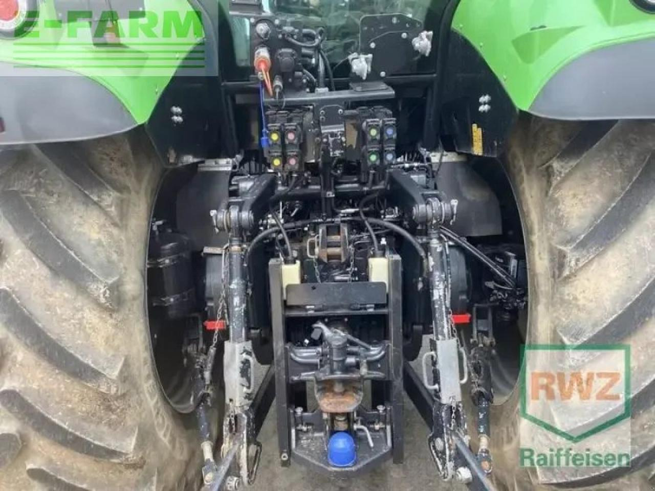Deutz-Fahr 6215 - Tractor: afbeelding 4 Deutz-Fahr 6215 - Tractor: afbeelding 4