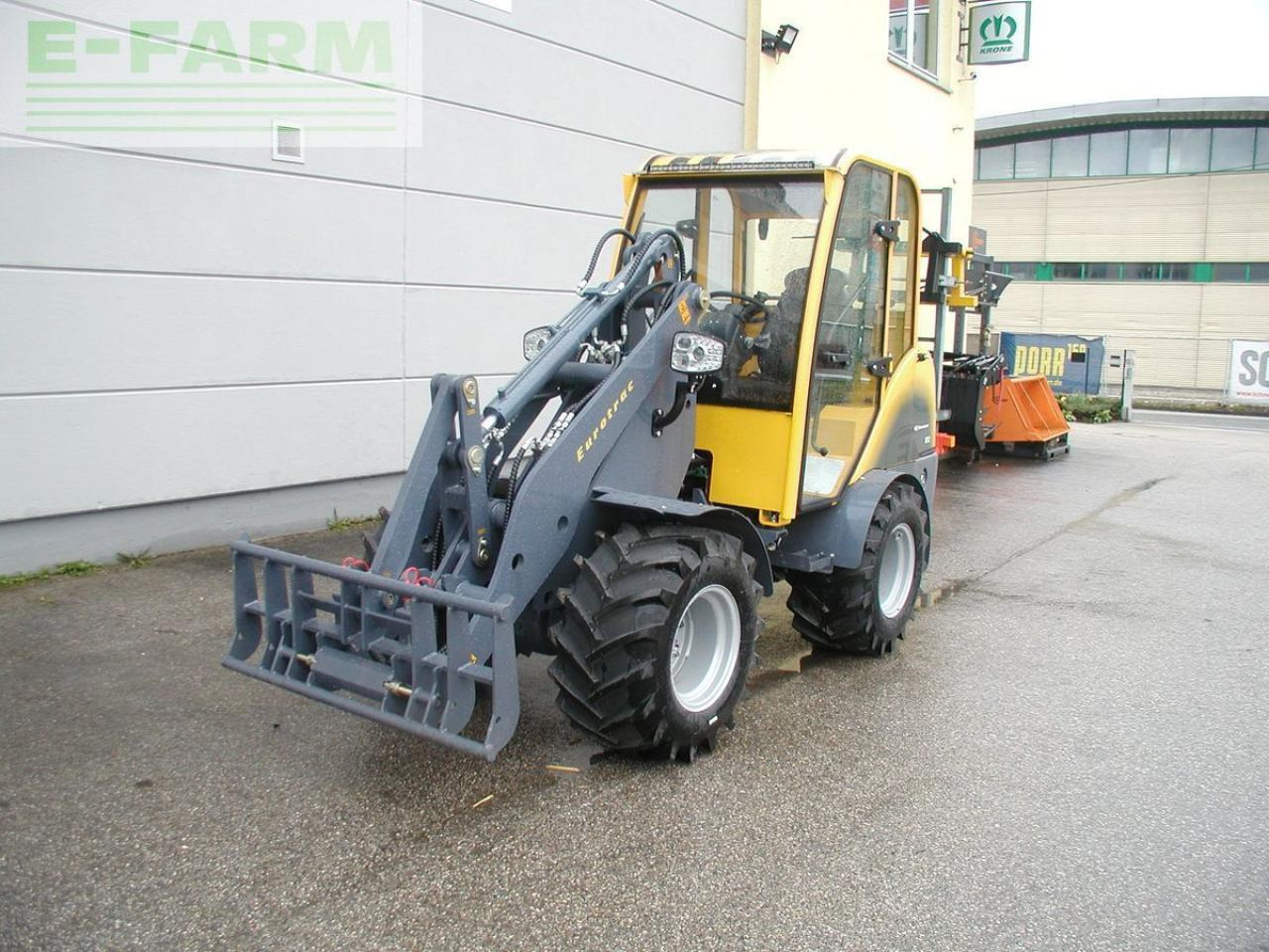 Eurotrac 820 / w12-cs2 - Minigraafmachine: afbeelding 3 Eurotrac 820 / w12-cs2 - Minigraafmachine: afbeelding 3