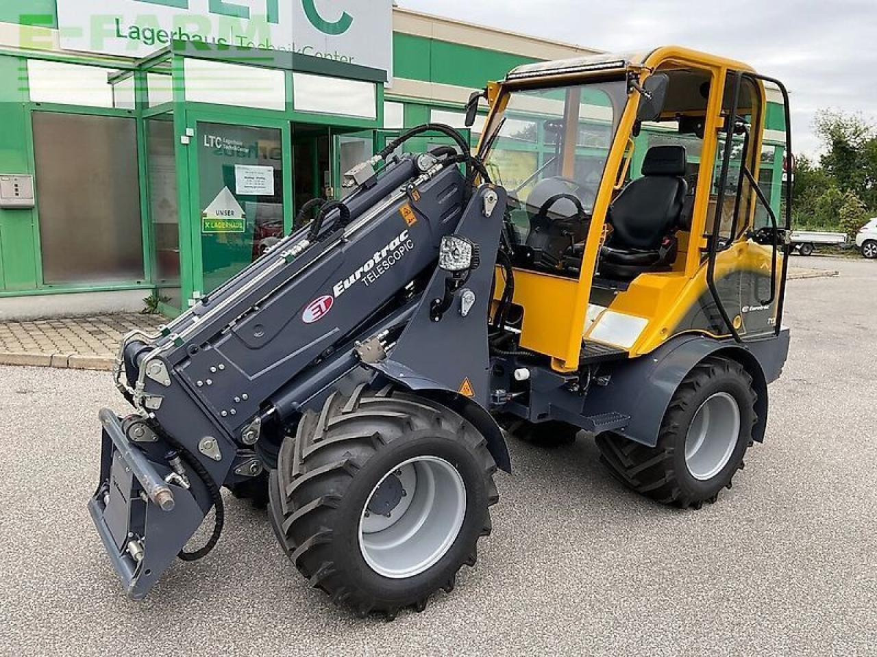Eurotrac t 13-cf - Minigraafmachine: afbeelding 1 Eurotrac t 13-cf - Minigraafmachine: afbeelding 1