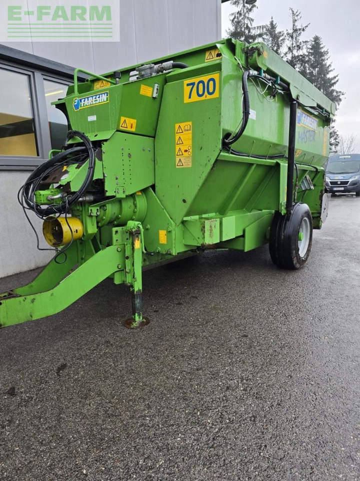 Faresin fahresin tmr700 - Veeteelt materiaal: afbeelding 1 Faresin fahresin tmr700 - Veeteelt materiaal: afbeelding 1