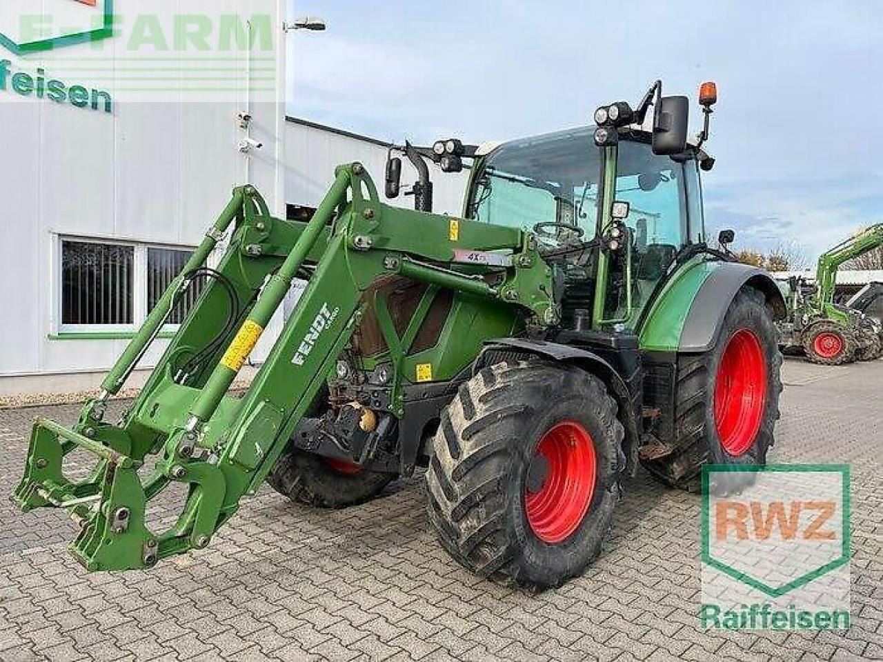 Fendt 313 s4 profi mit frontlader - Tractor: afbeelding 2 Fendt 313 s4 profi mit frontlader - Tractor: afbeelding 2