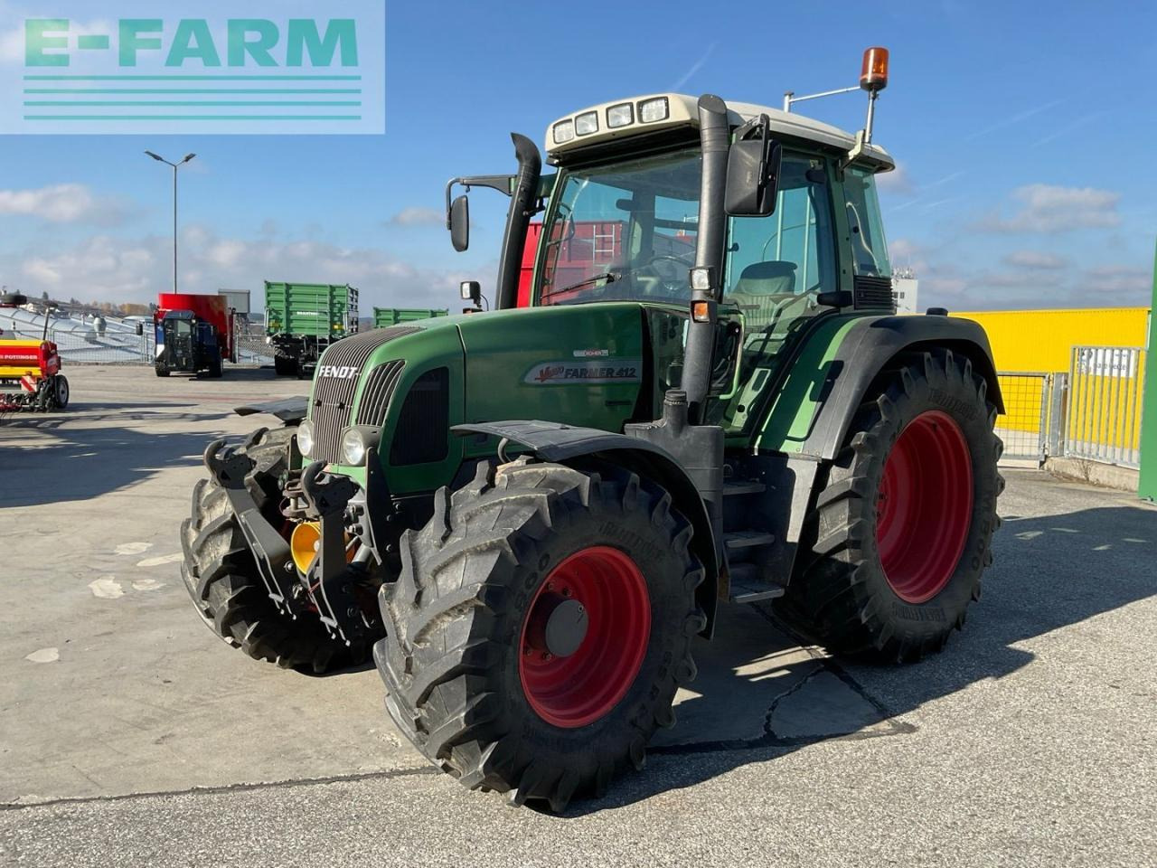 Fendt 412 Vario - Tractor: afbeelding 1 Fendt 412 Vario - Tractor: afbeelding 1