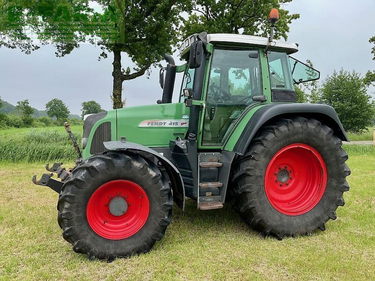 Fendt 415 vario tms - Tractor: afbeelding 1 Fendt 415 vario tms - Tractor: afbeelding 1