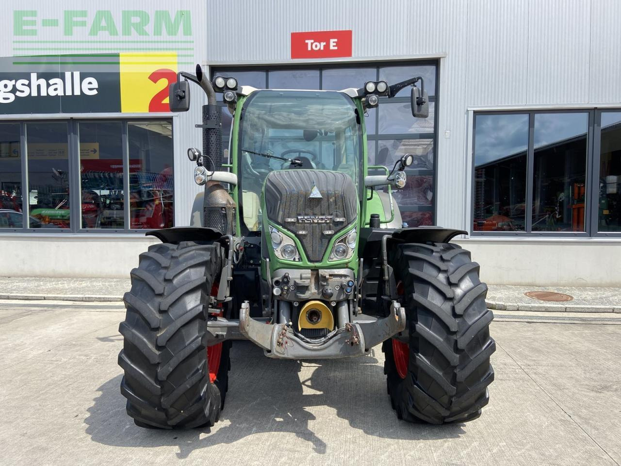 Fendt 516 vario - Tractor: afbeelding 2 Fendt 516 vario - Tractor: afbeelding 2