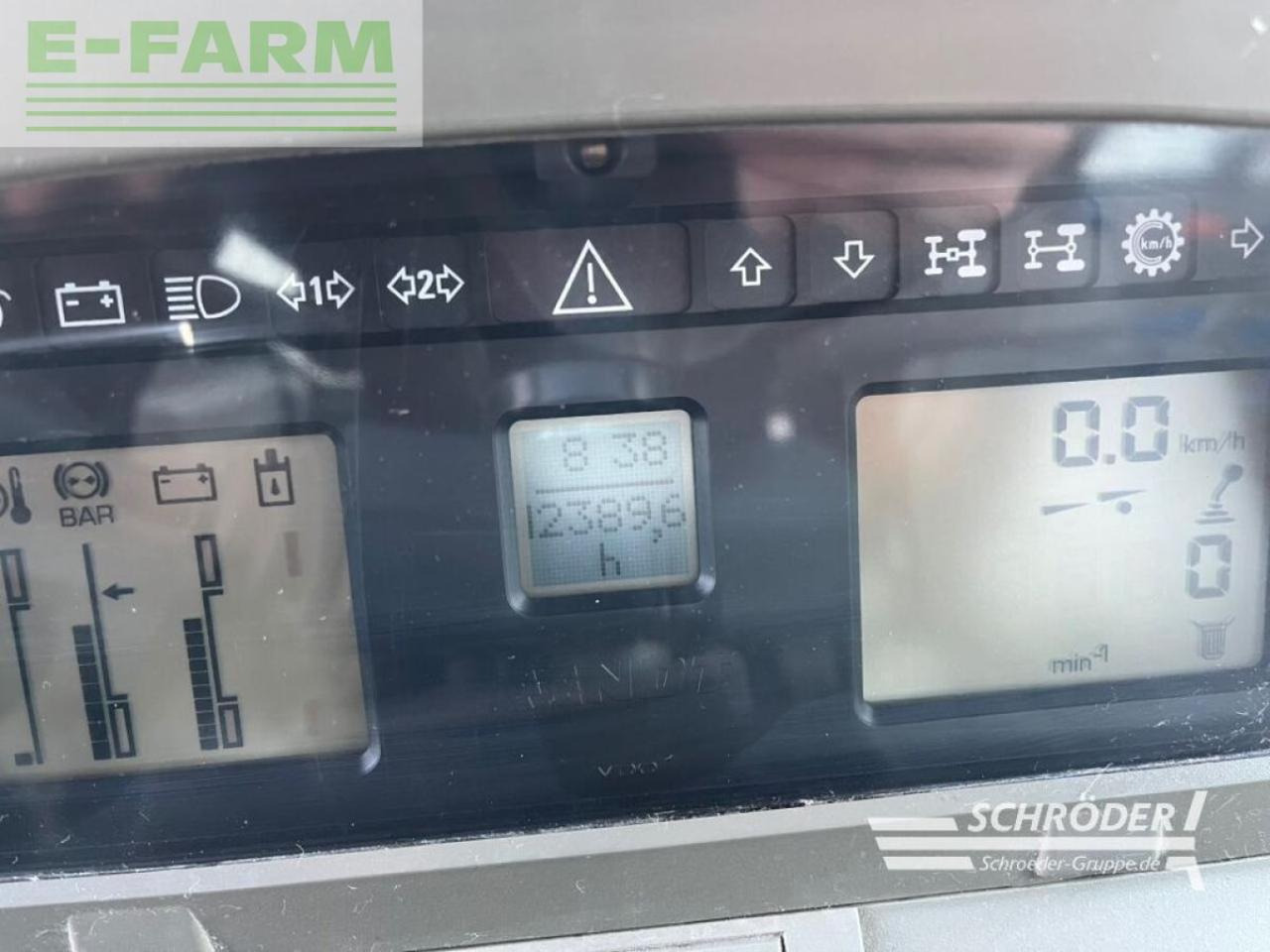 Tractor Fendt 714 vario: afbeelding 6 Tractor Fendt 714 vario: afbeelding 6