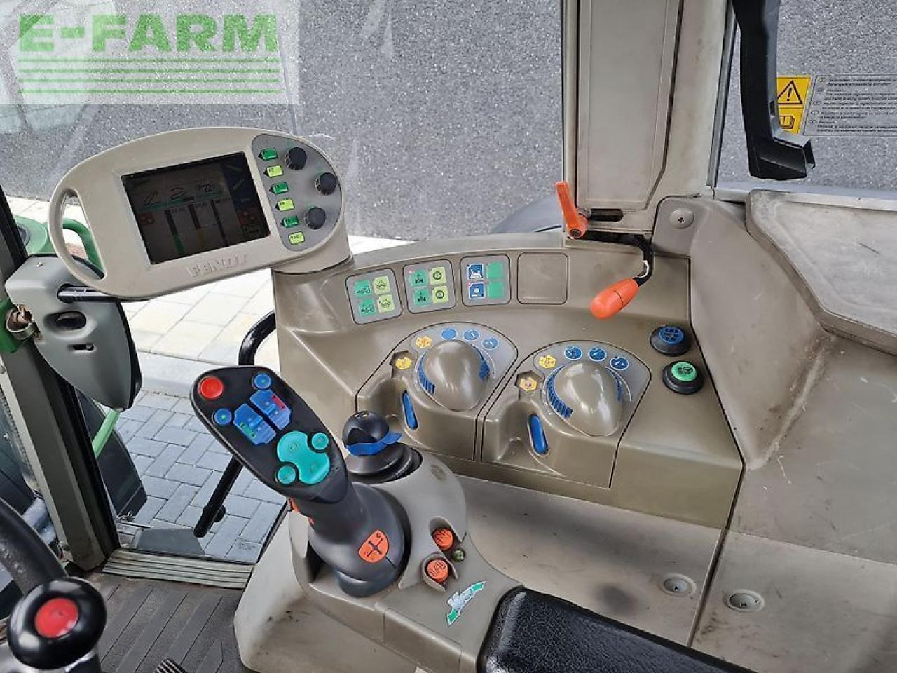 Fendt 716 vario com1 - Tractor: afbeelding 4 Fendt 716 vario com1 - Tractor: afbeelding 4