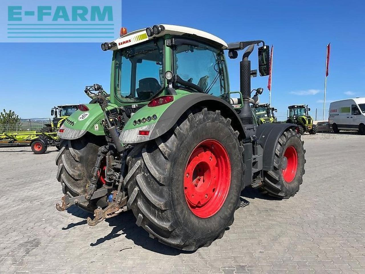 Fendt 724 - Tractor: afbeelding 3 Fendt 724 - Tractor: afbeelding 3