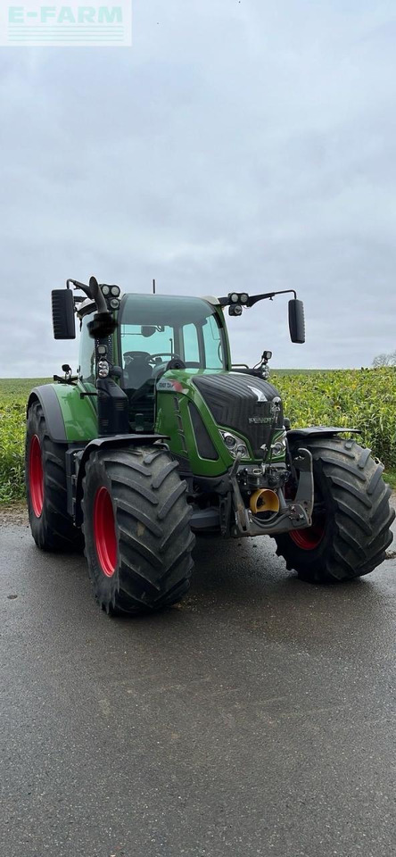 Fendt 724 - Tractor: afbeelding 3 Fendt 724 - Tractor: afbeelding 3