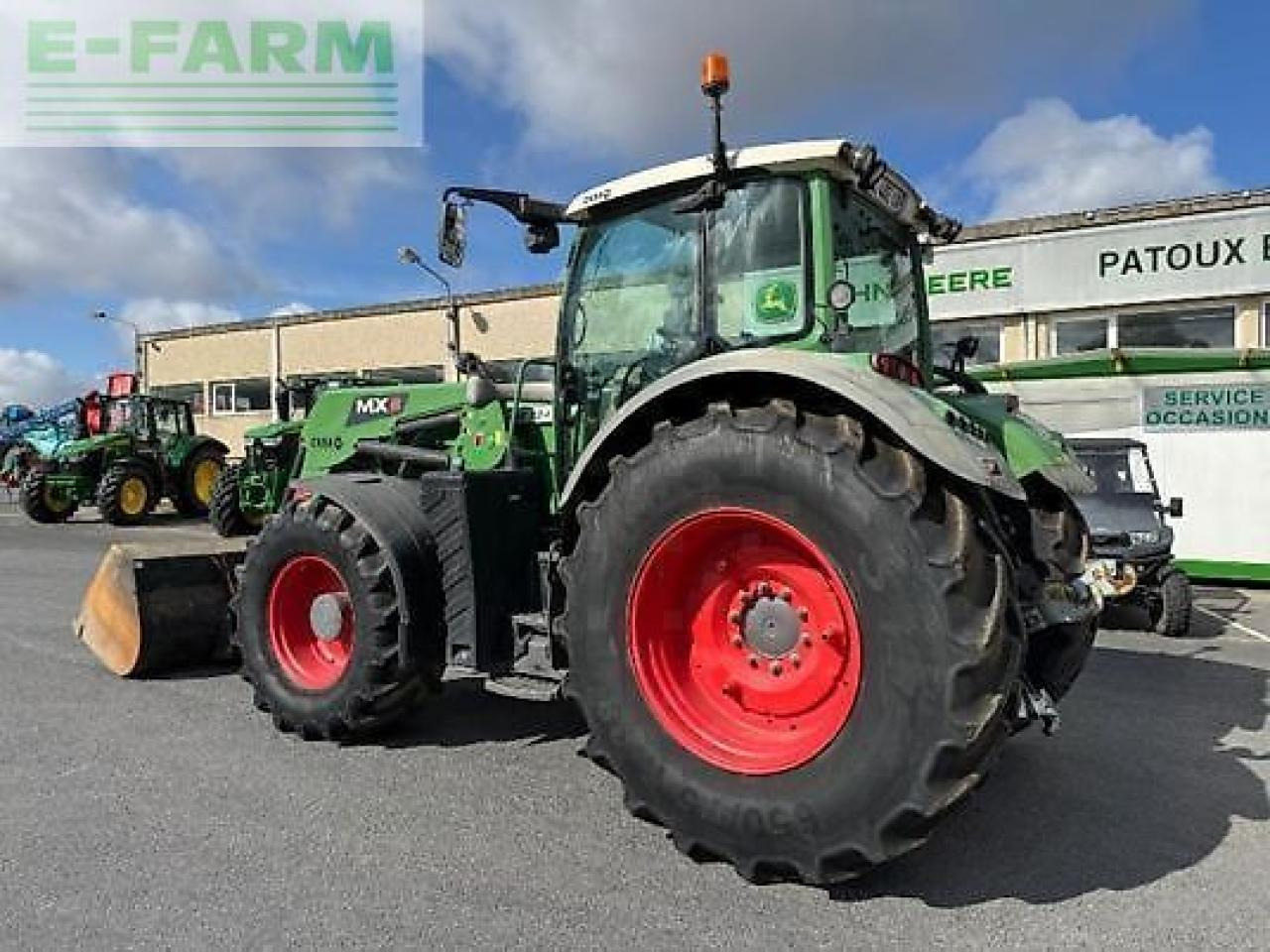 Fendt 724 power - Tractor: afbeelding 2 Fendt 724 power - Tractor: afbeelding 2