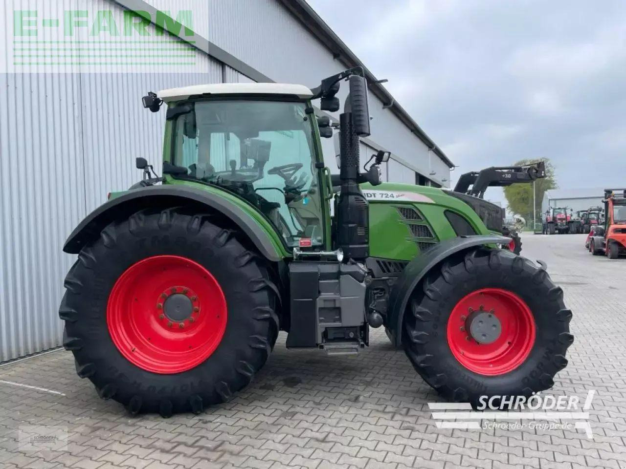 Fendt 724 vario s4 profi plus ProfiPlus - Tractor: afbeelding 2 Fendt 724 vario s4 profi plus ProfiPlus - Tractor: afbeelding 2