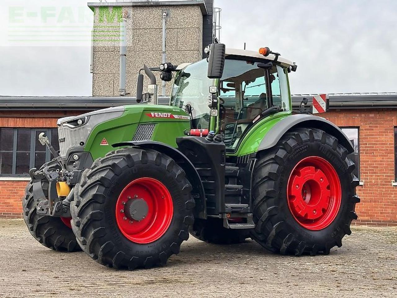 Fendt 728 vario gen7 profi+ setting2 *vollausstattung* ProfiPlus - Tractor: afbeelding 2 Fendt 728 vario gen7 profi+ setting2 *vollausstattung* ProfiPlus - Tractor: afbeelding 2