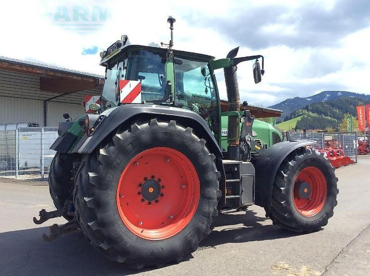 Fendt 820 - Tractor: afbeelding 5 Fendt 820 - Tractor: afbeelding 5