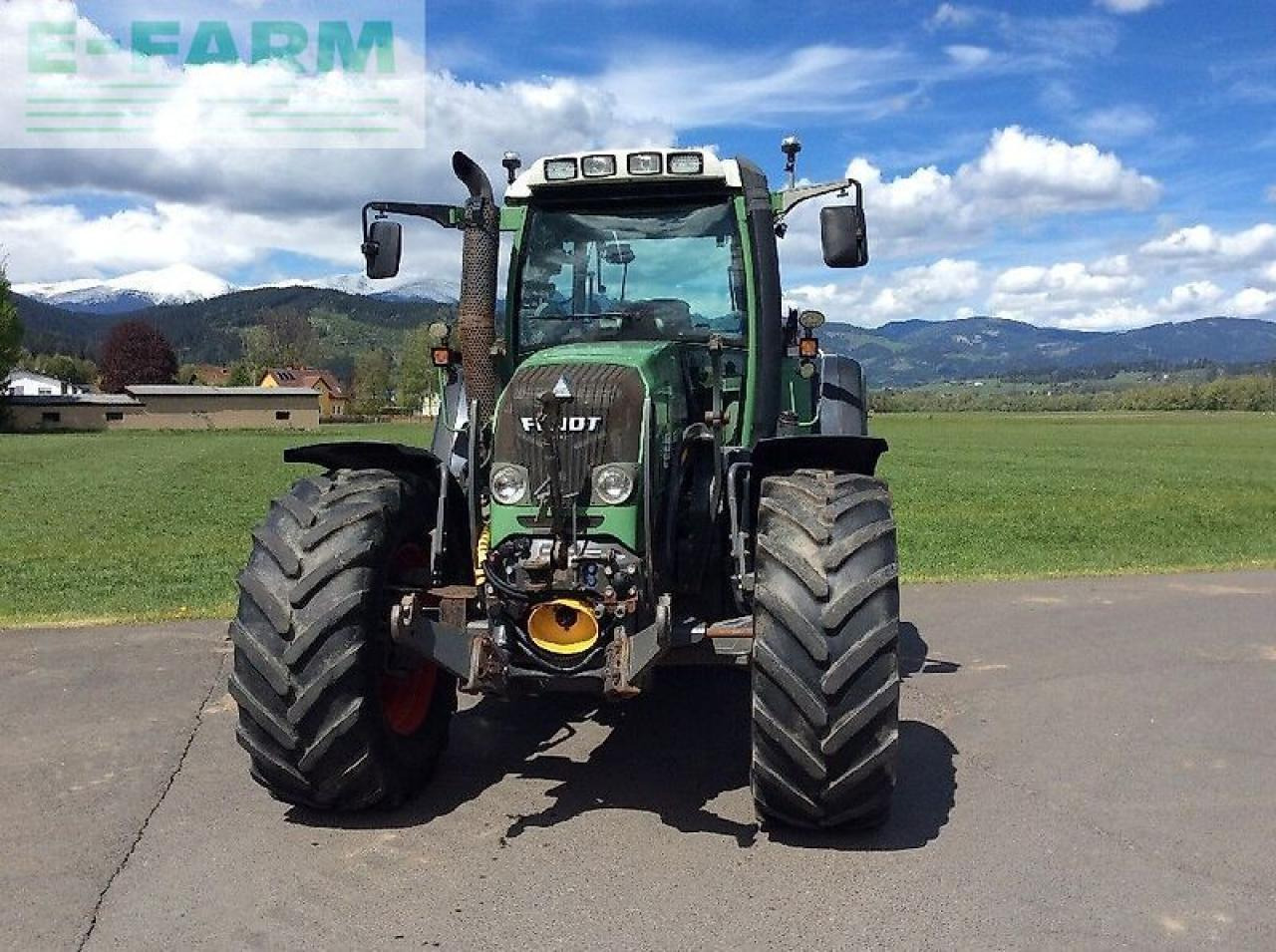 Fendt 820 - Tractor: afbeelding 2 Fendt 820 - Tractor: afbeelding 2