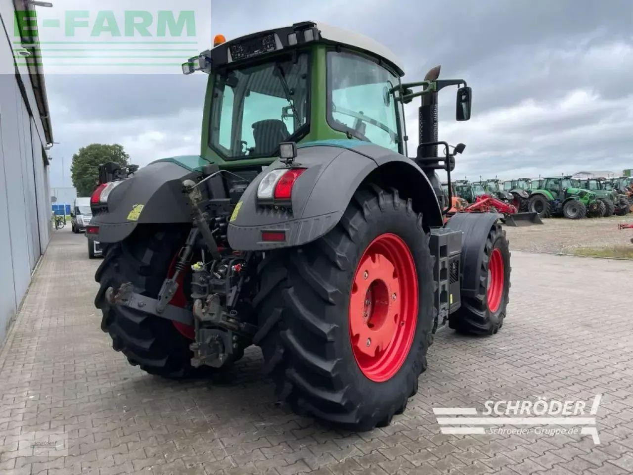 Fendt 824 vario s4 profi plus ProfiPlus - Tractor: afbeelding 3 Fendt 824 vario s4 profi plus ProfiPlus - Tractor: afbeelding 3