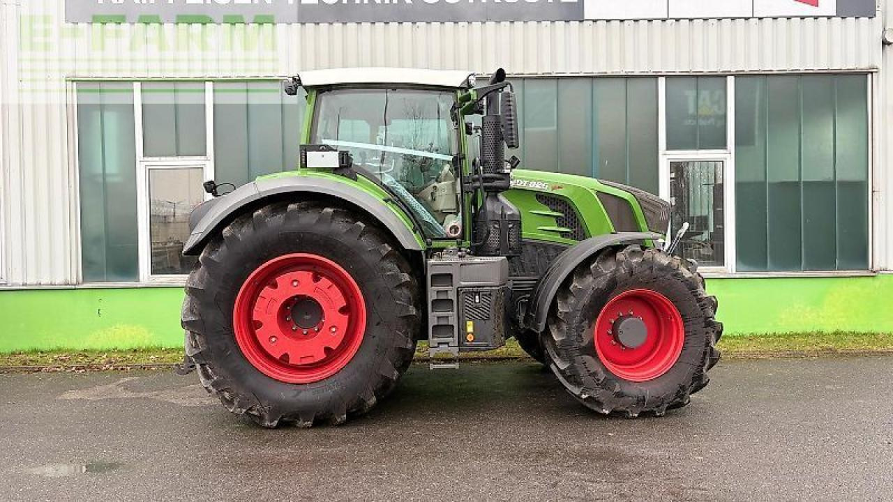 Fendt 826 vario profi+ ProfiPlus - Tractor: afbeelding 3 Fendt 826 vario profi+ ProfiPlus - Tractor: afbeelding 3