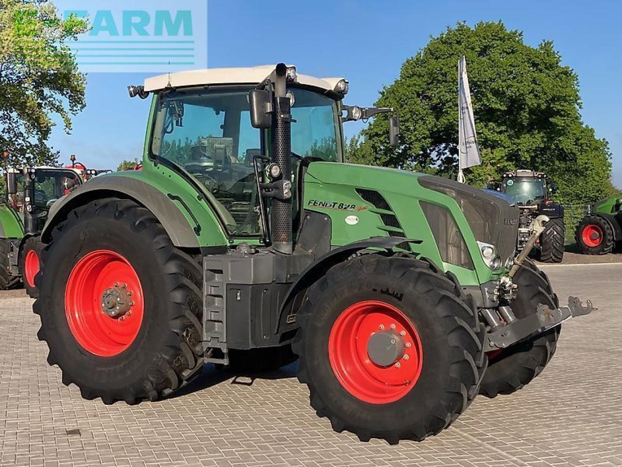 Fendt 828 scr - Tractor: afbeelding 1 Fendt 828 scr - Tractor: afbeelding 1